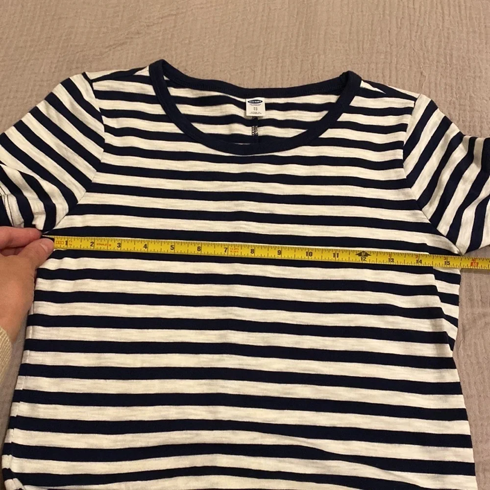 Old Navy T-shirt dress navy & white stripes. Size Xs. New. No tags . - Picture 6 of 9